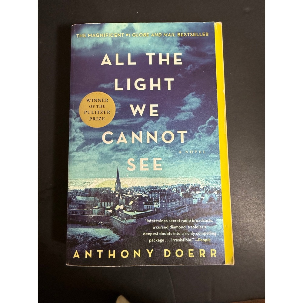 All the Light We Cannot See Anthony Doerr Pulitzer Prize Novel Paperback 2014
